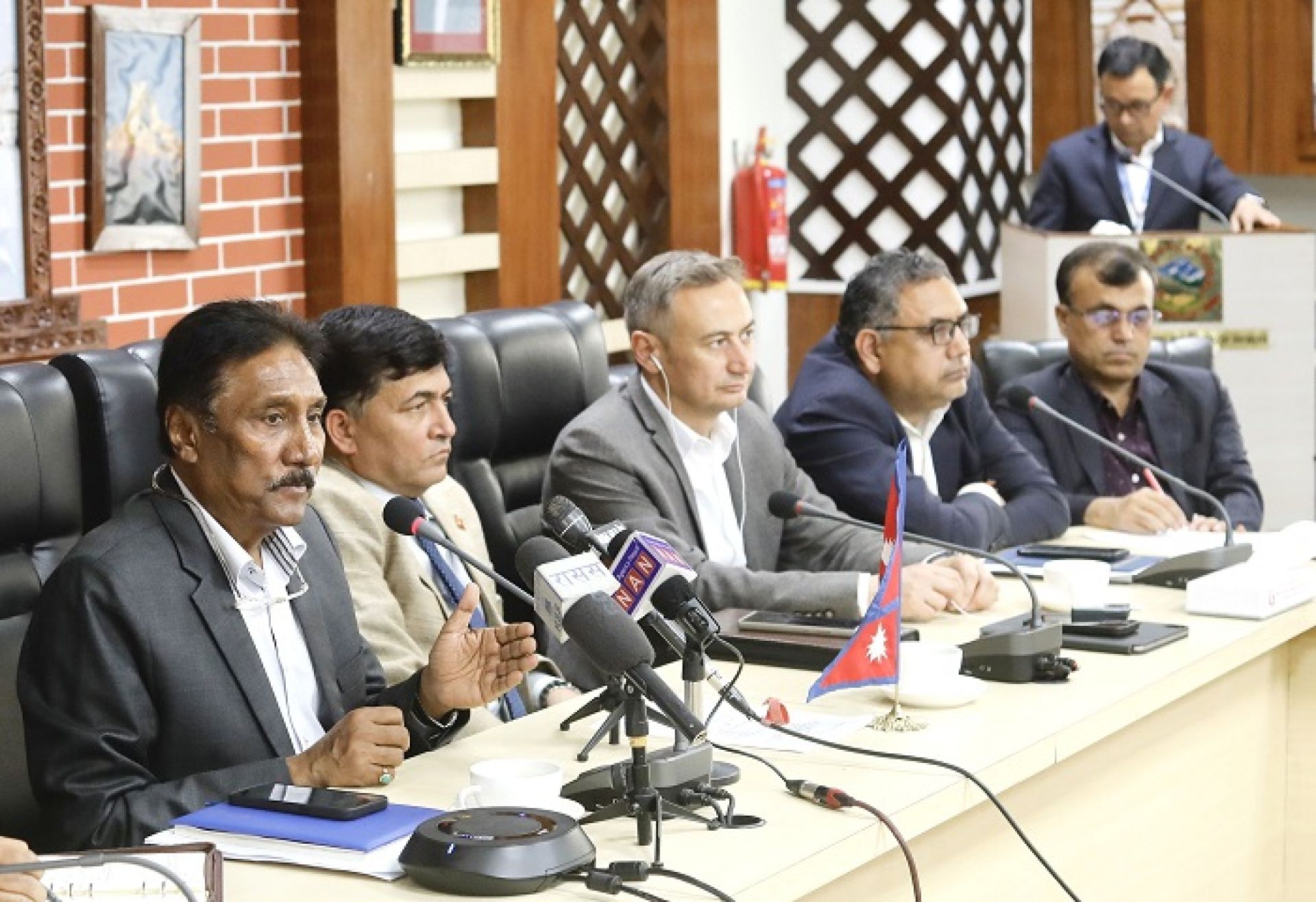 ‘पहुँच र भनसुनका आधारमा रोजगारी पाउने भाष्य अन्य गरिने’